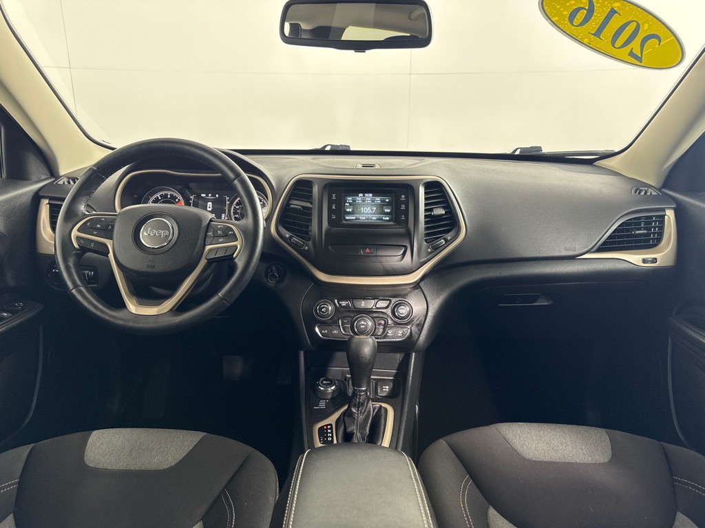 2016 Jeep Cherokee Image 26