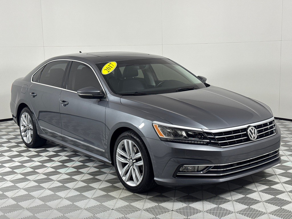 2017 Volkswagen Passat Image 3