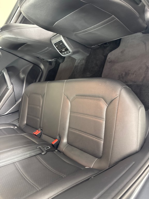 2017 Volkswagen Passat Image 23