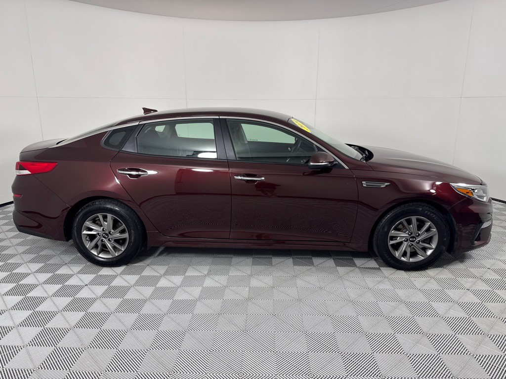 2019 Kia Optima Image 4