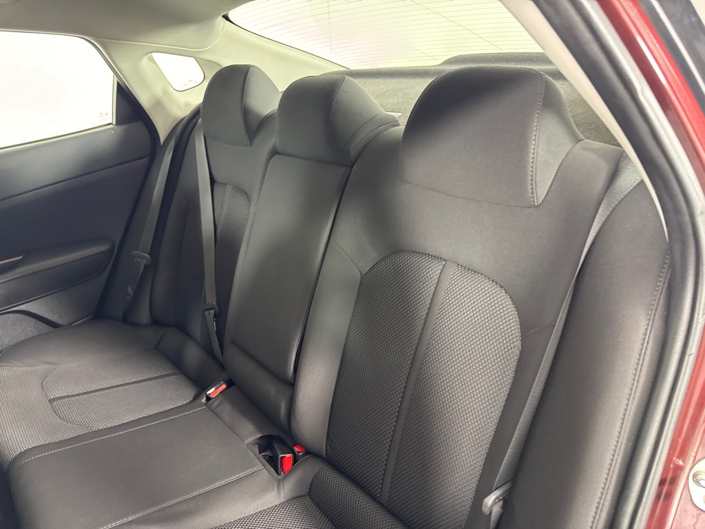 2019 Kia Optima Image 20