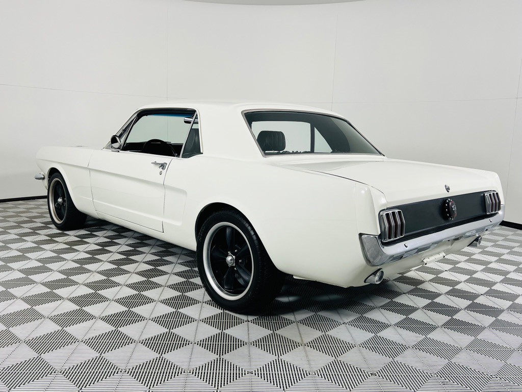 1966 Ford Mustang Image 11