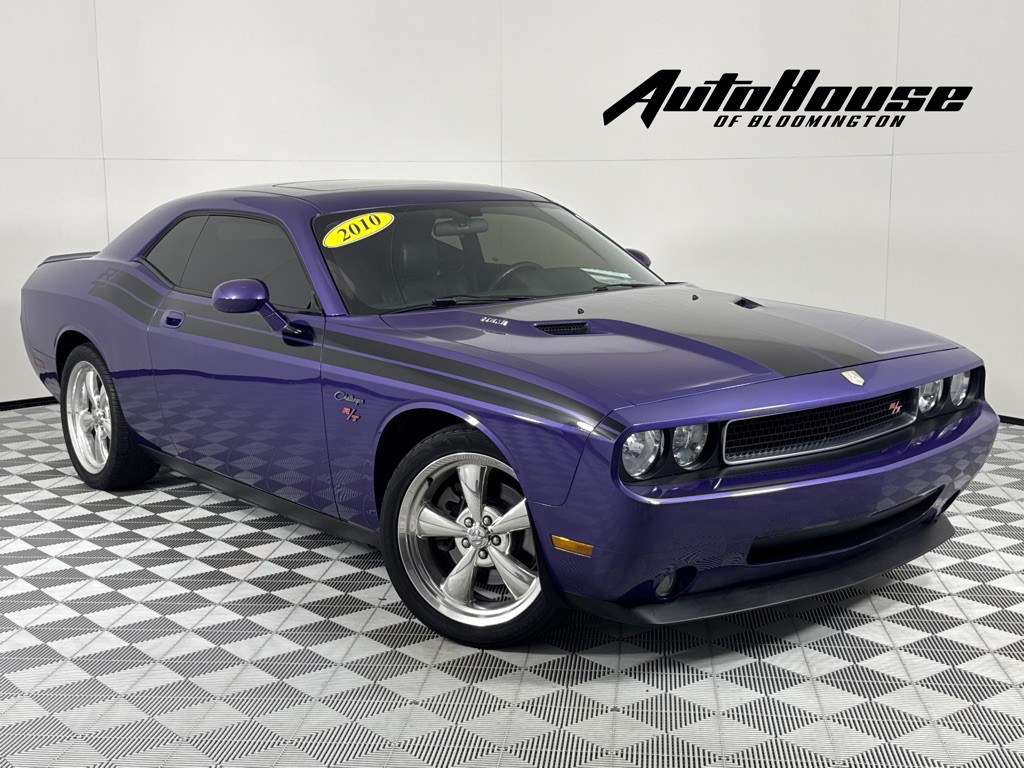 2010 Dodge Challenger Image 1