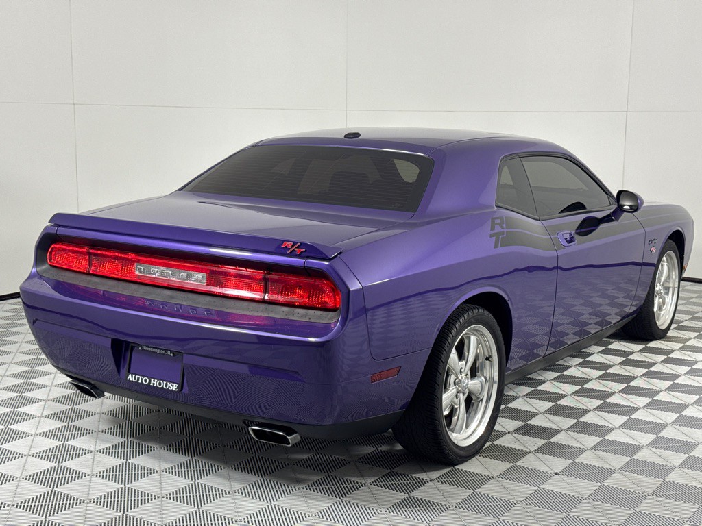 2010 Dodge Challenger Image 5