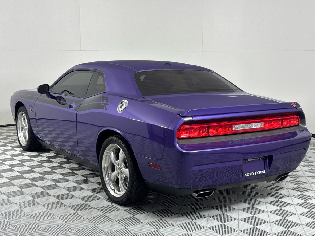 2010 Dodge Challenger Image 7