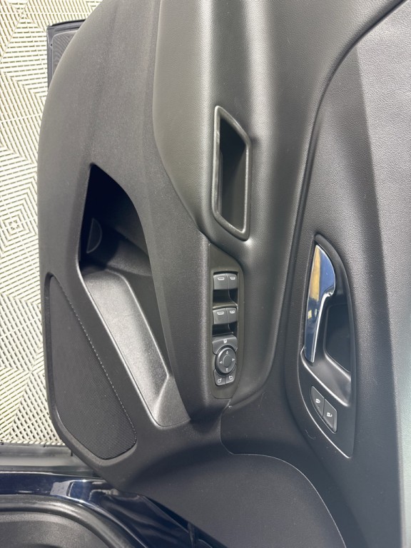 2021 Chevrolet Equinox Image 11