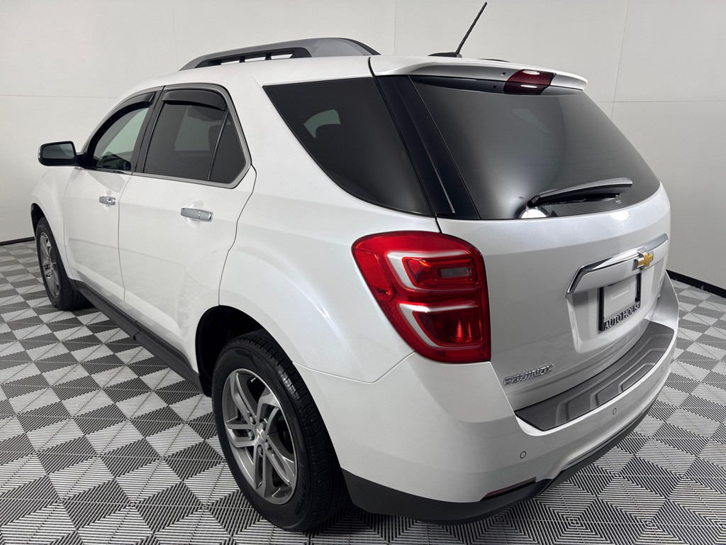 2017 Chevrolet Equinox Image 8