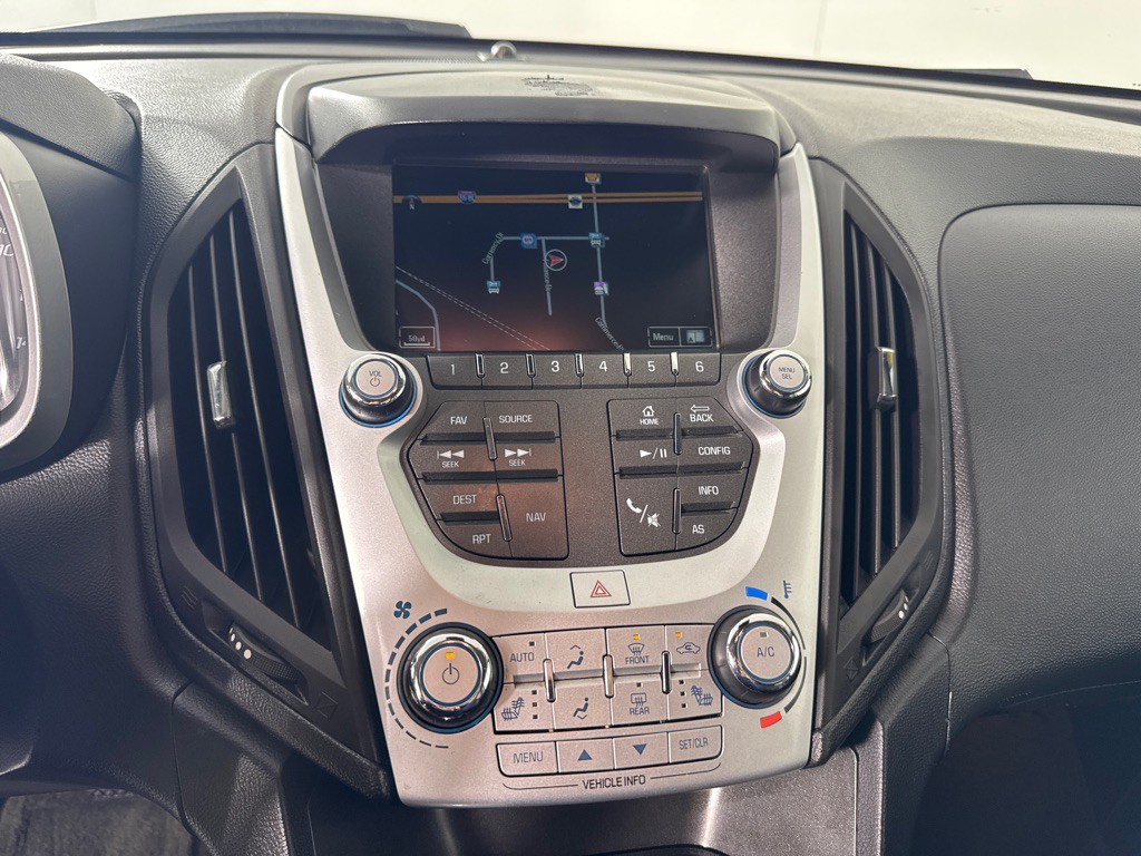 2017 Chevrolet Equinox Image 18