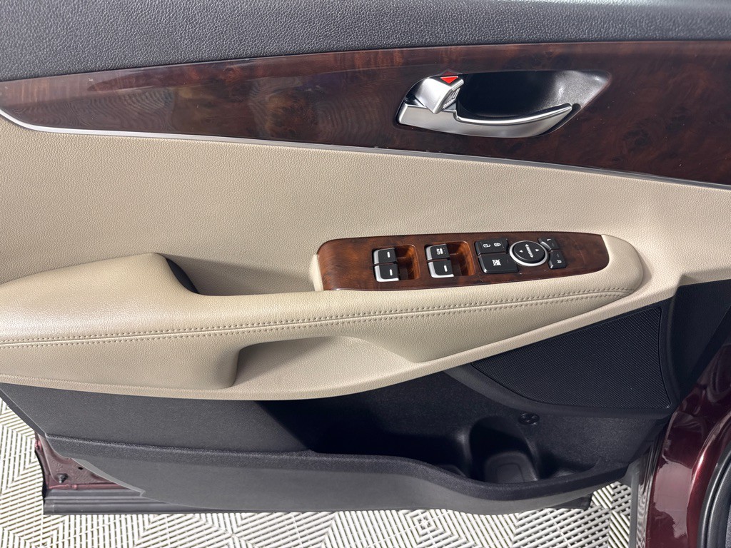 2017 Kia Sorento Image 13