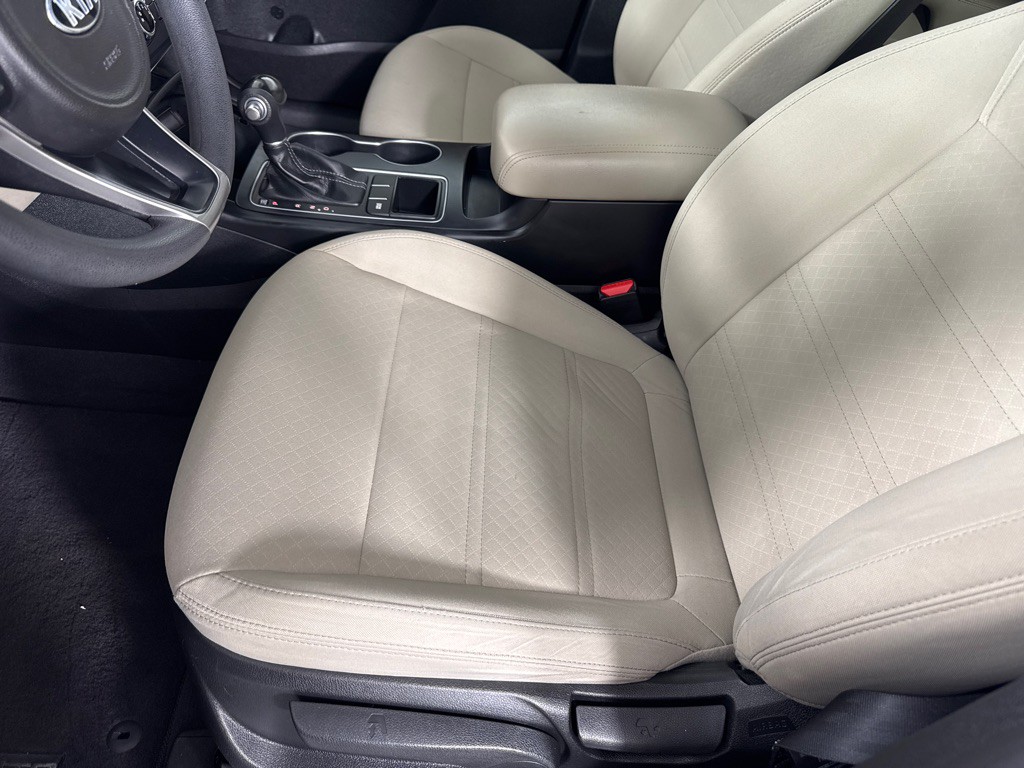 2017 Kia Sorento Image 14