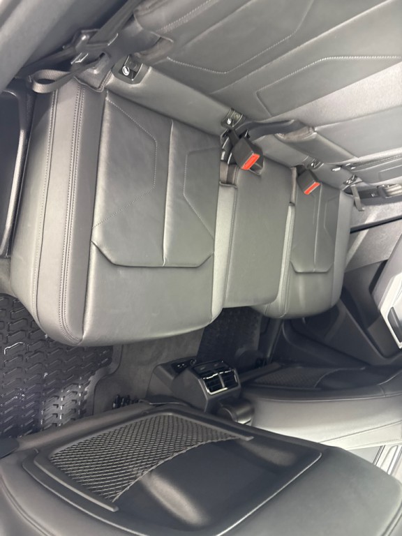 2021 Audi Q3 Image 26