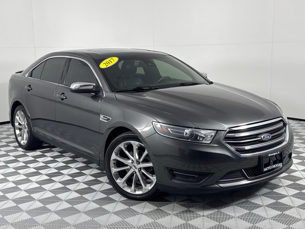 2017 Ford Taurus Image 2