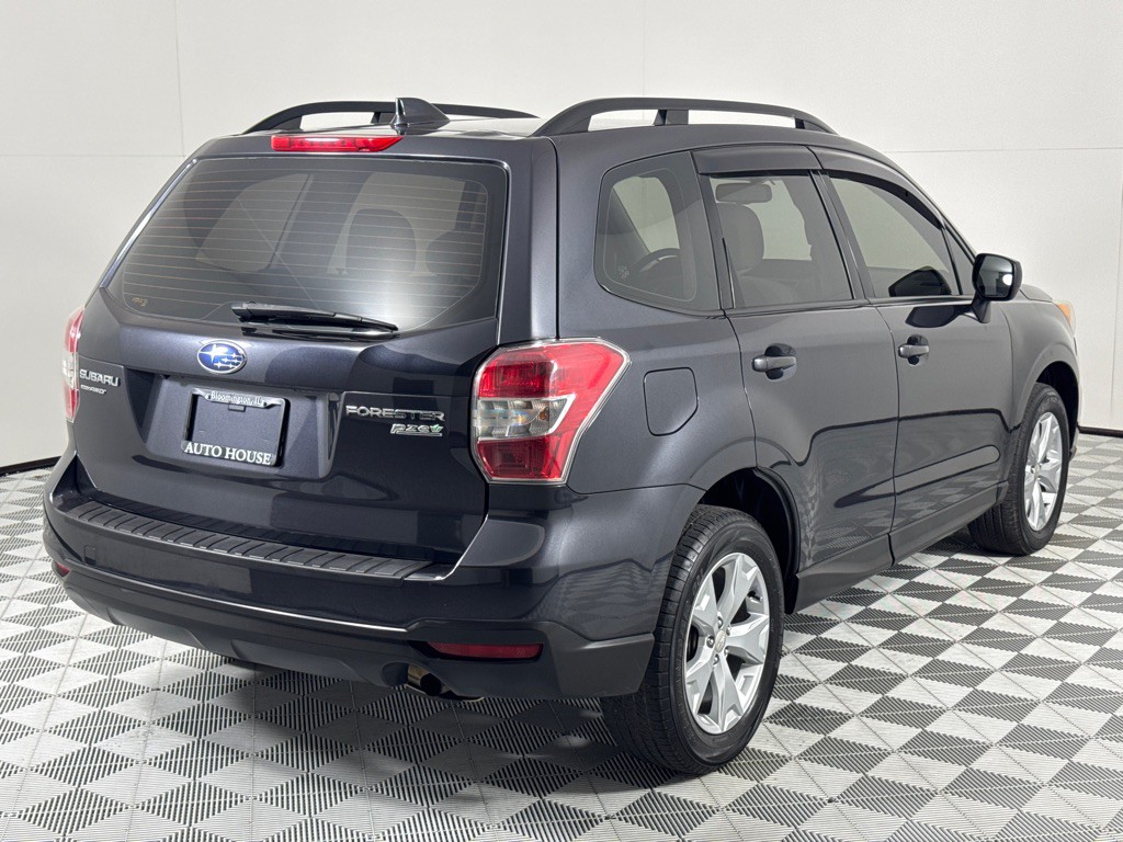 2016 Subaru Forester Image 5