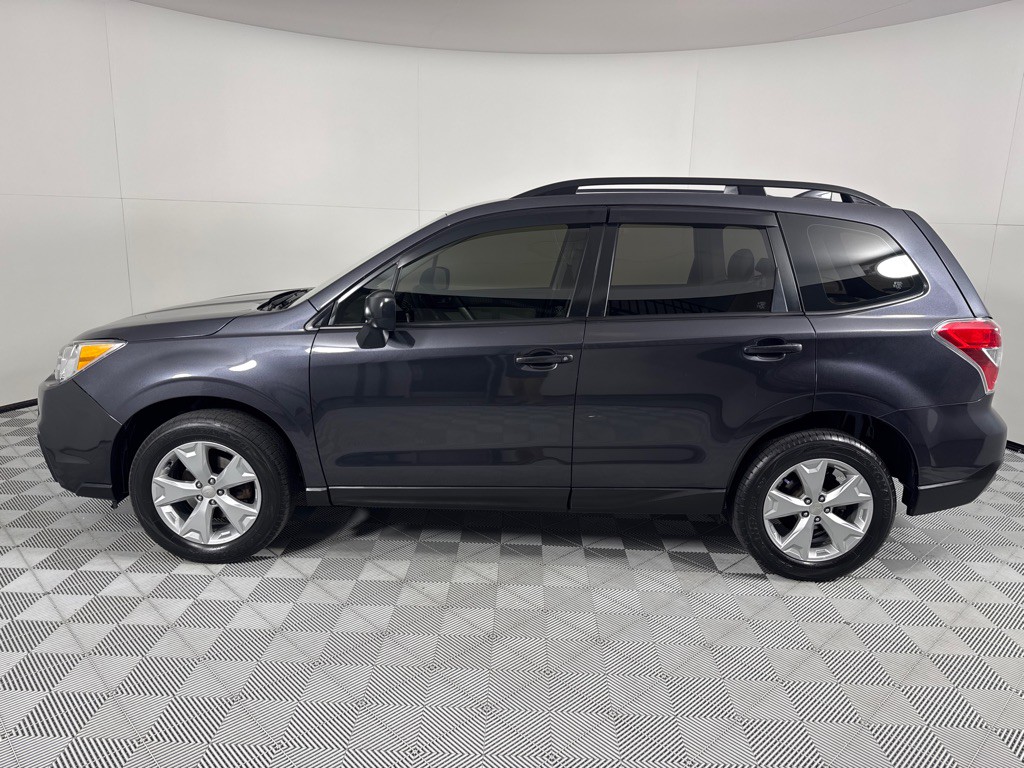 2016 Subaru Forester Image 8