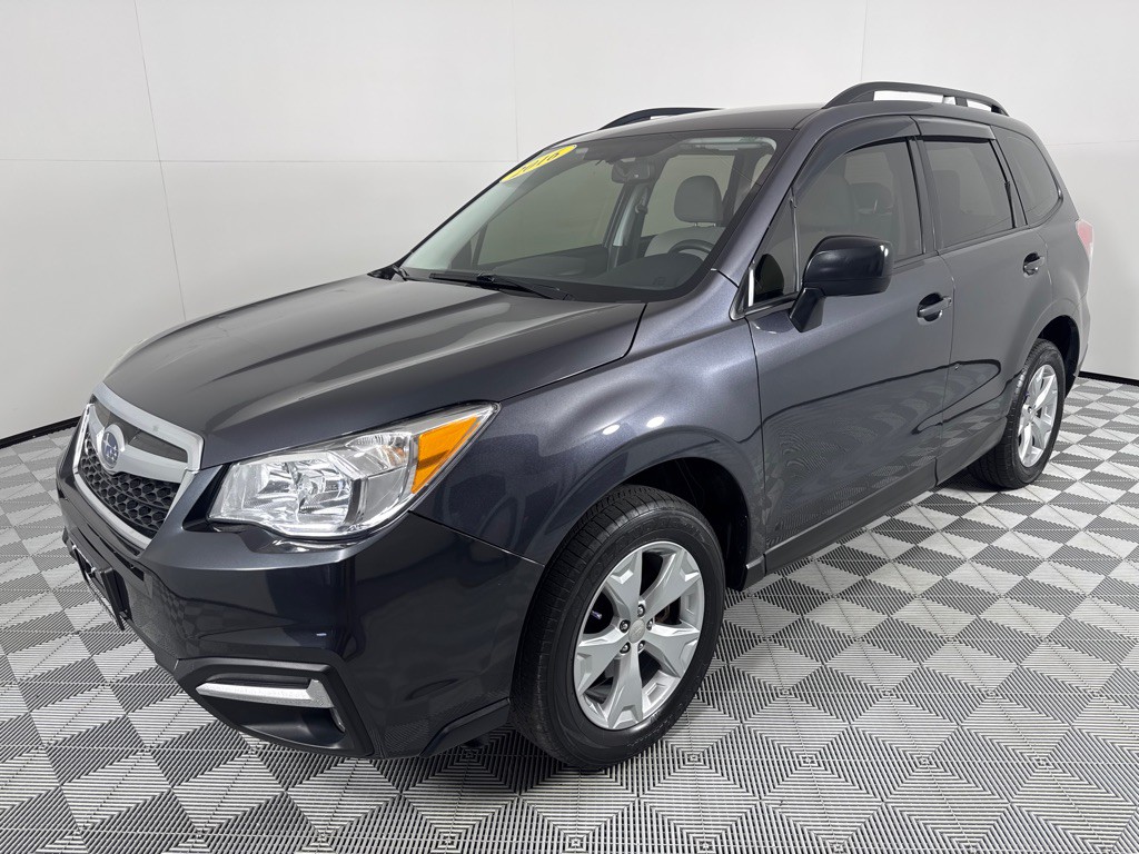 2016 Subaru Forester Image 9