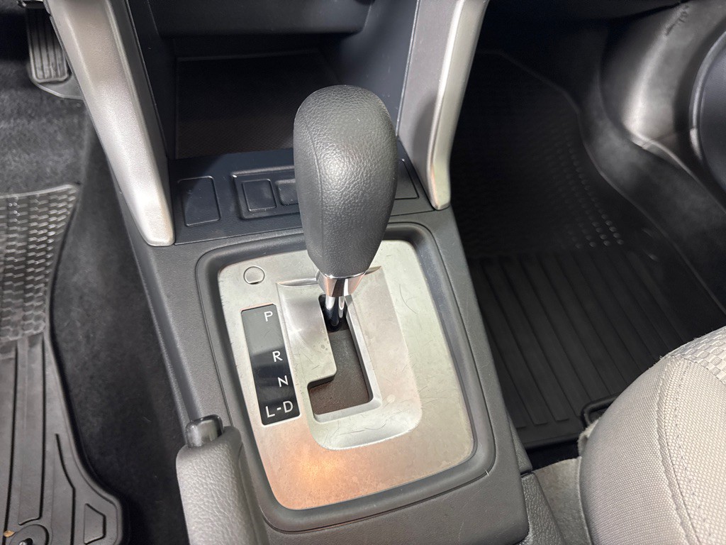 2016 Subaru Forester Image 19