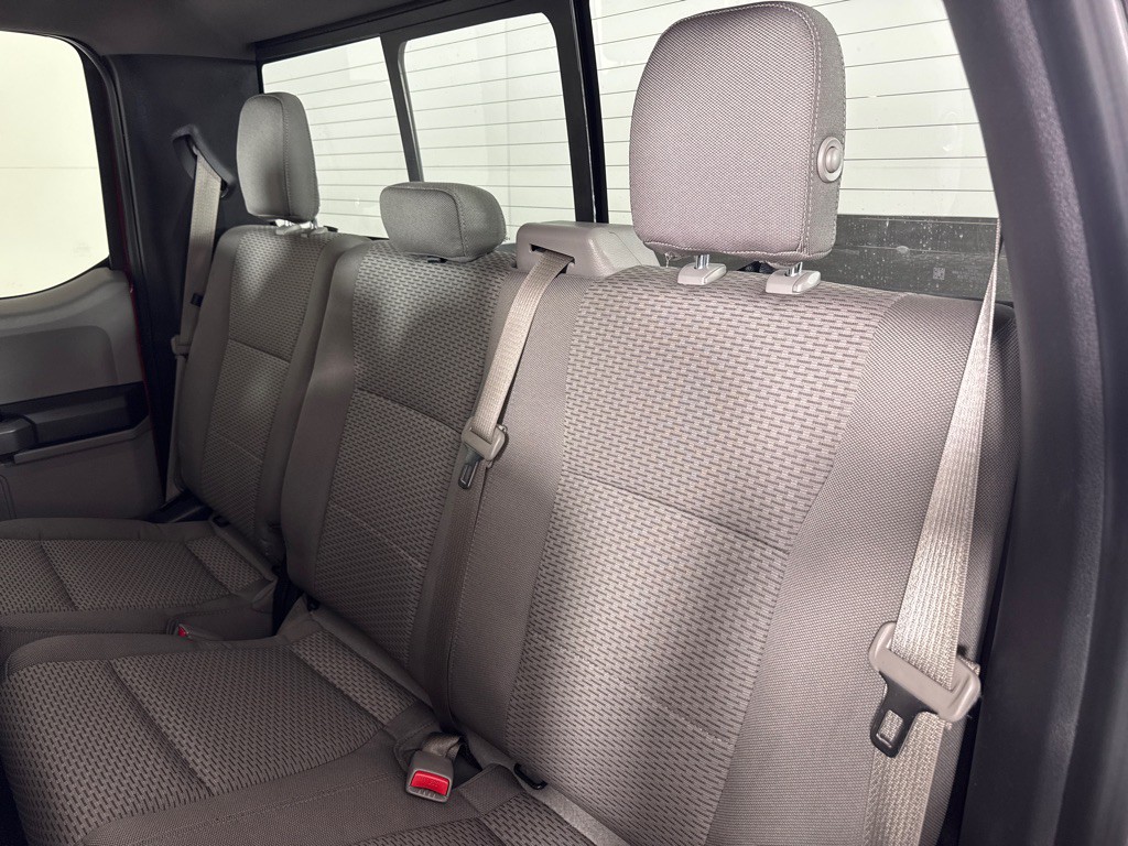 2015 Ford F-150 Image 21