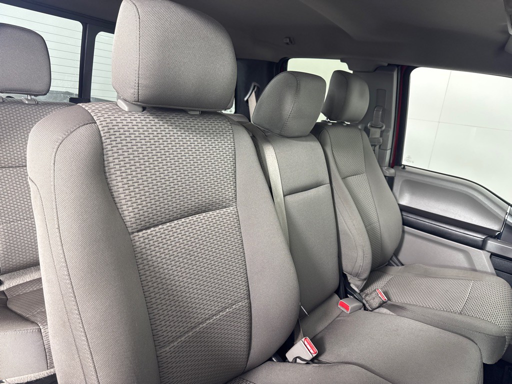 2015 Ford F-150 Image 25