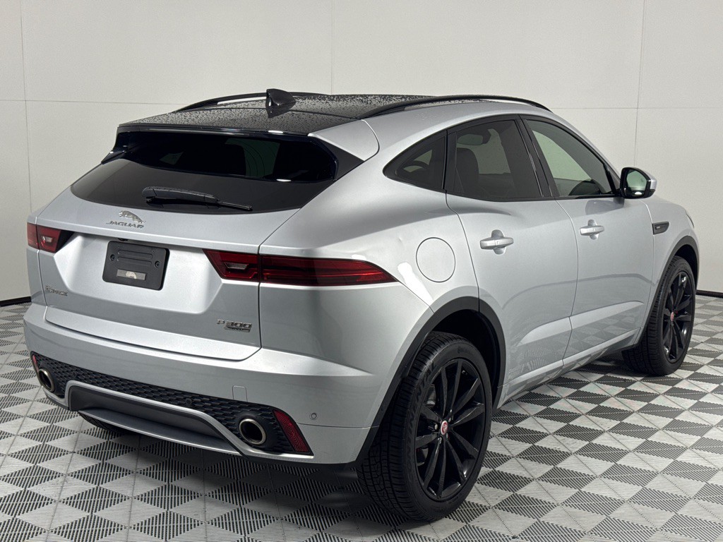 2019 Jaguar E-pace Image 5