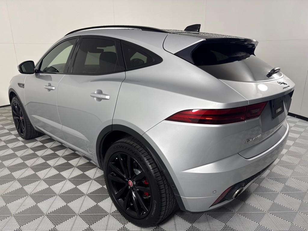 2019 Jaguar E-pace Image 8