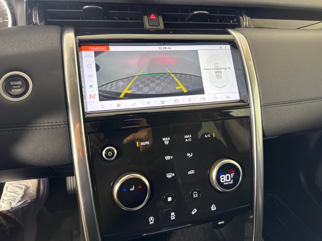 2020 Land Rover Discovery Sport Image 21
