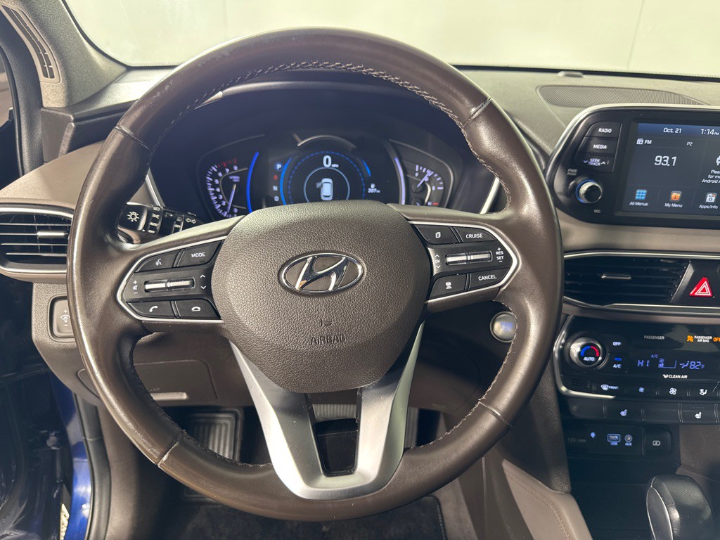 2020 Hyundai Santa Fe Image 17
