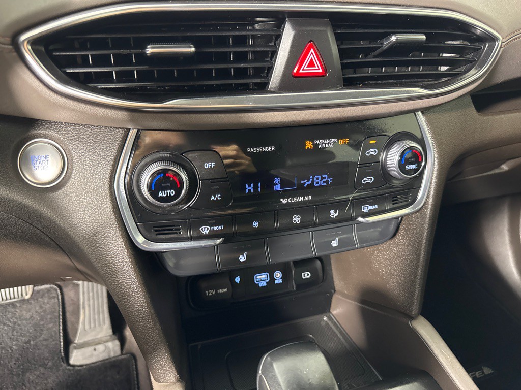 2020 Hyundai Santa Fe Image 20