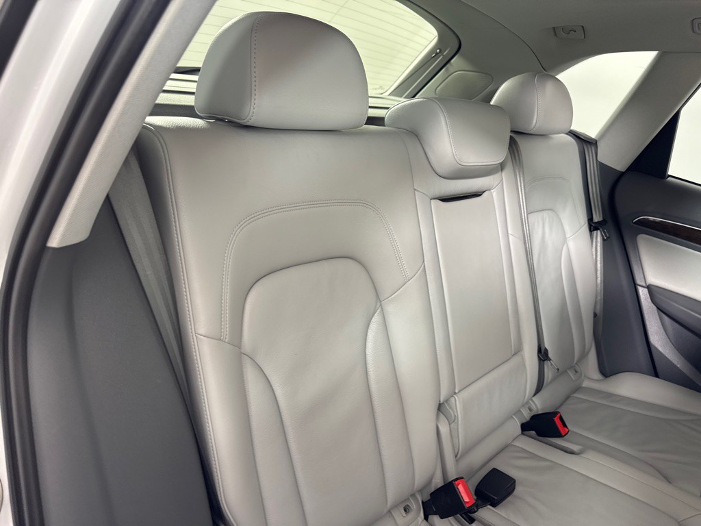 2017 Audi Q5 Image 26