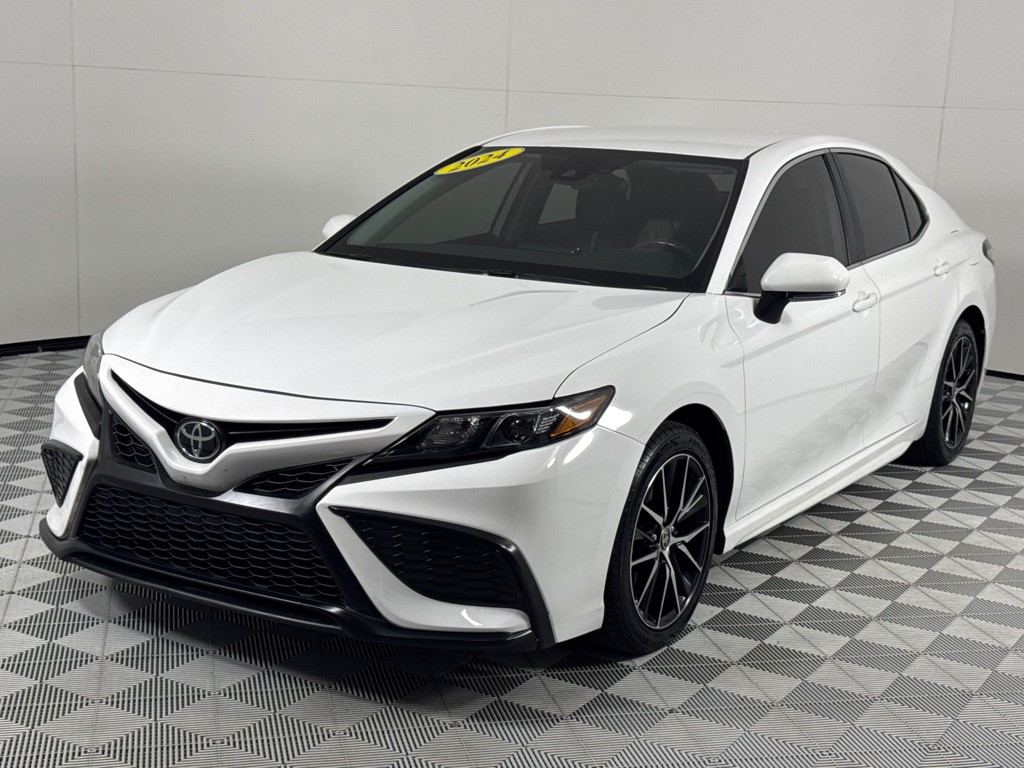 2024 Toyota Camry Image 10