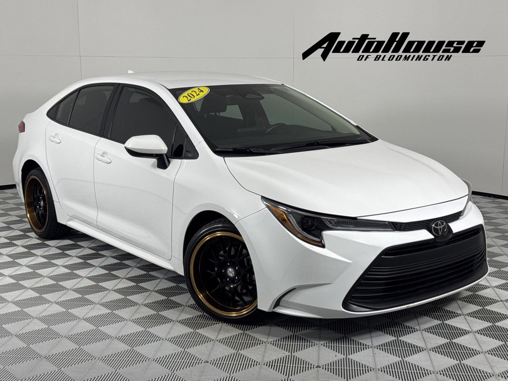 2024 Toyota Corolla Image 1
