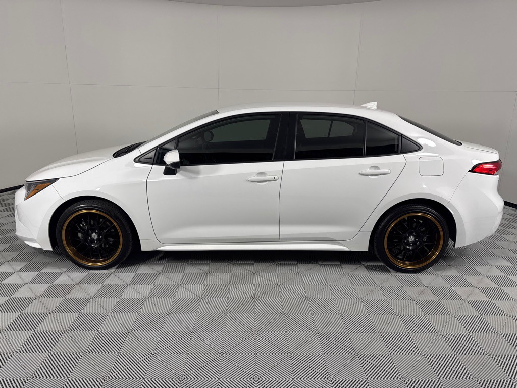 2024 Toyota Corolla Image 9