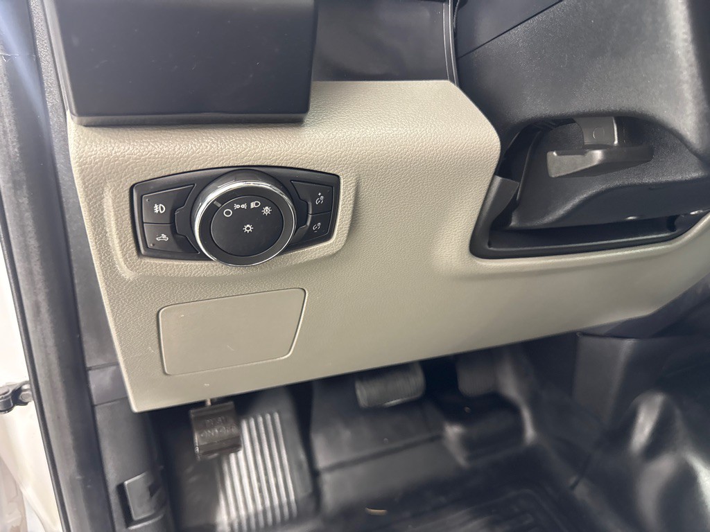 2016 Ford F-150 Image 15