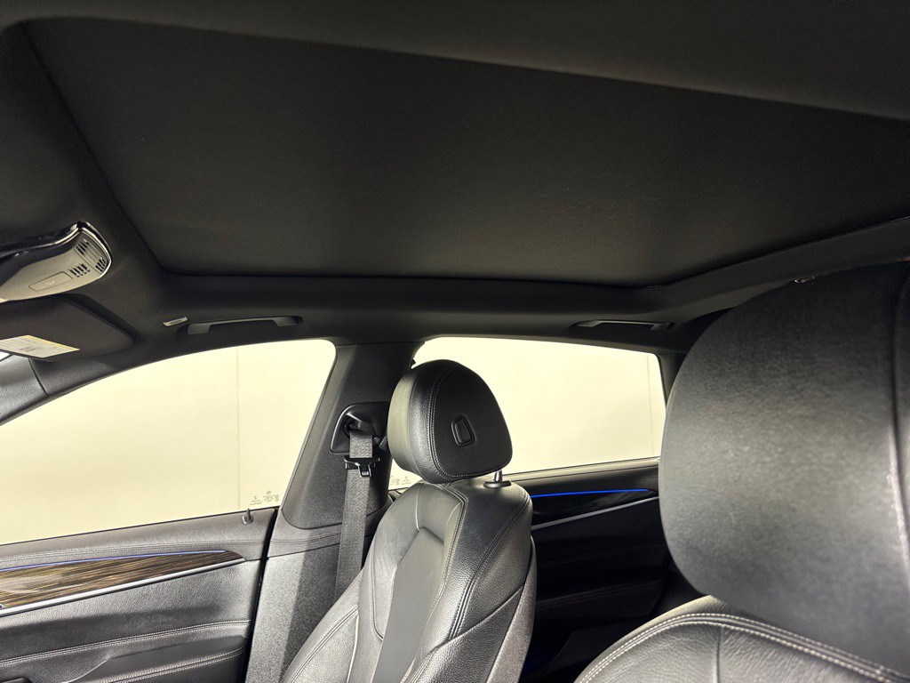 2018 BMW 6 Series Image 16