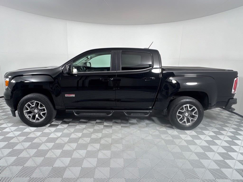 2017 GMC Canyon Image 9