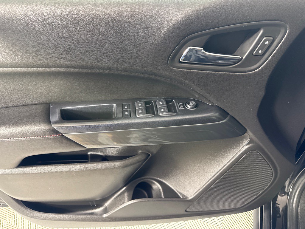 2017 GMC Canyon Image 11