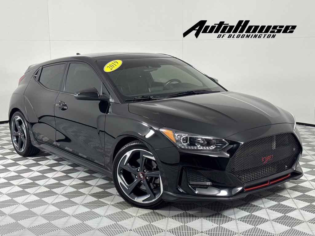 2019 Hyundai Veloster Image 1