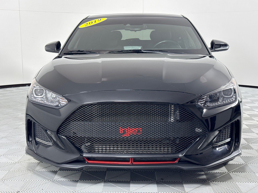 2019 Hyundai Veloster Image 11
