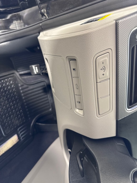 2015 Hyundai Sonata Image 16