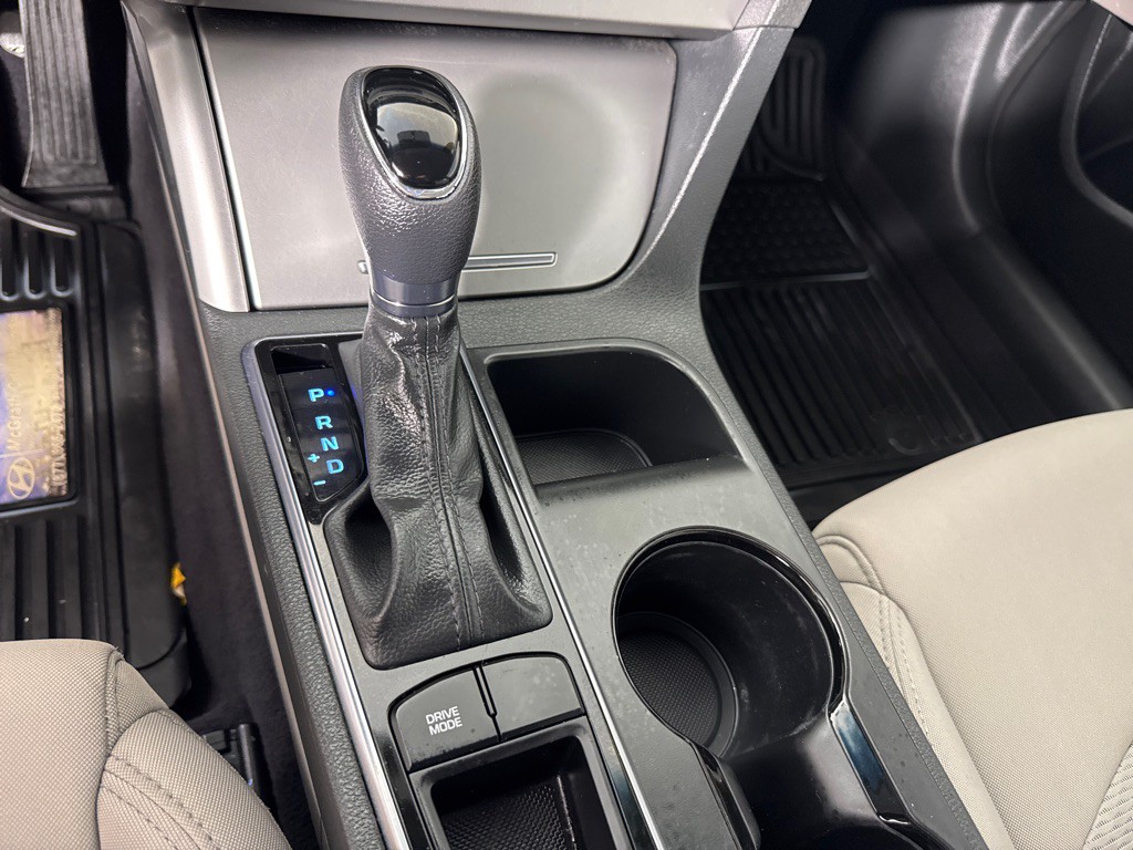 2015 Hyundai Sonata Image 19