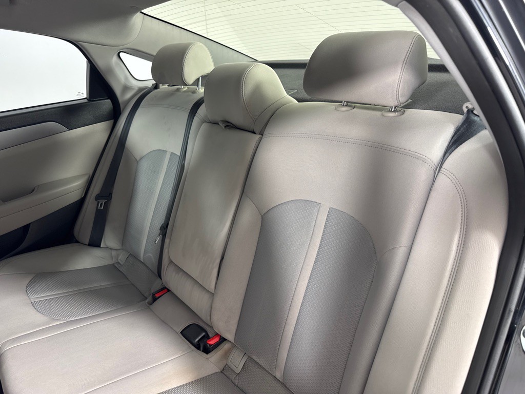 2015 Hyundai Sonata Image 21