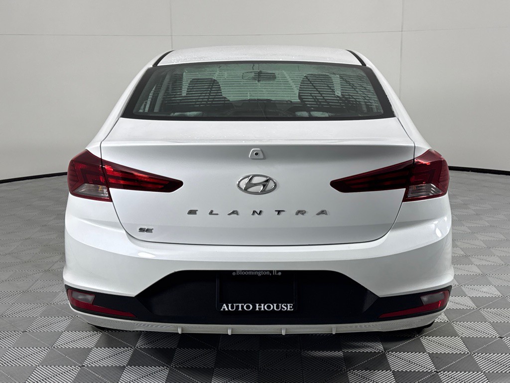 2019 Hyundai Elantra Image 6
