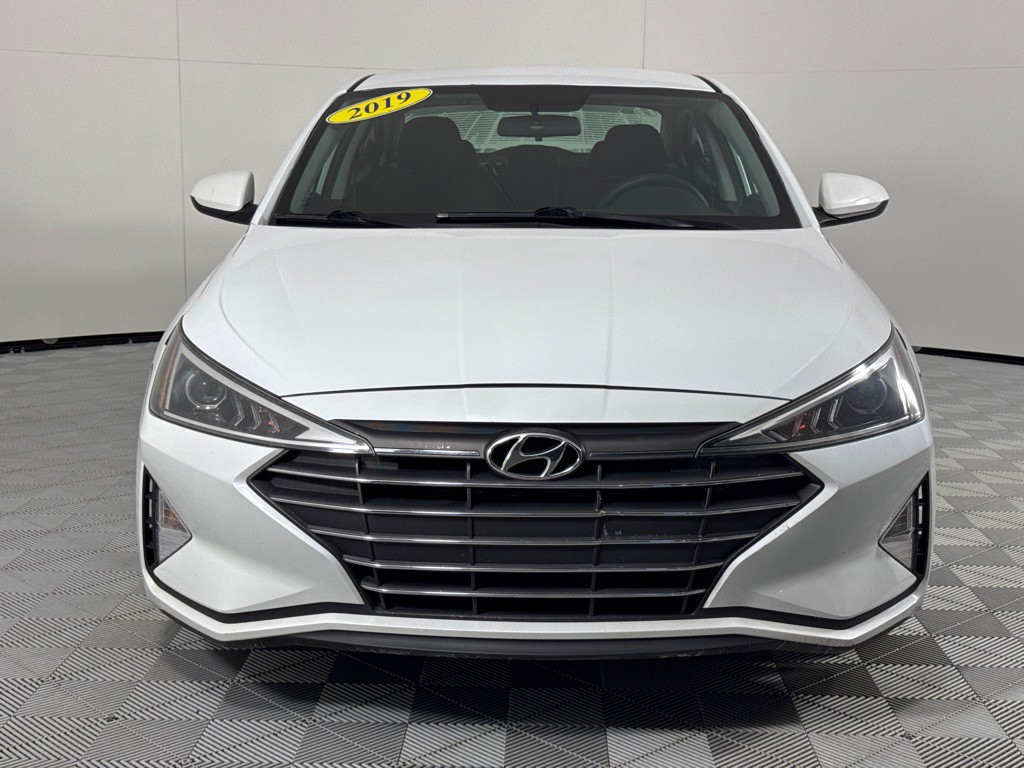 2019 Hyundai Elantra Image 10