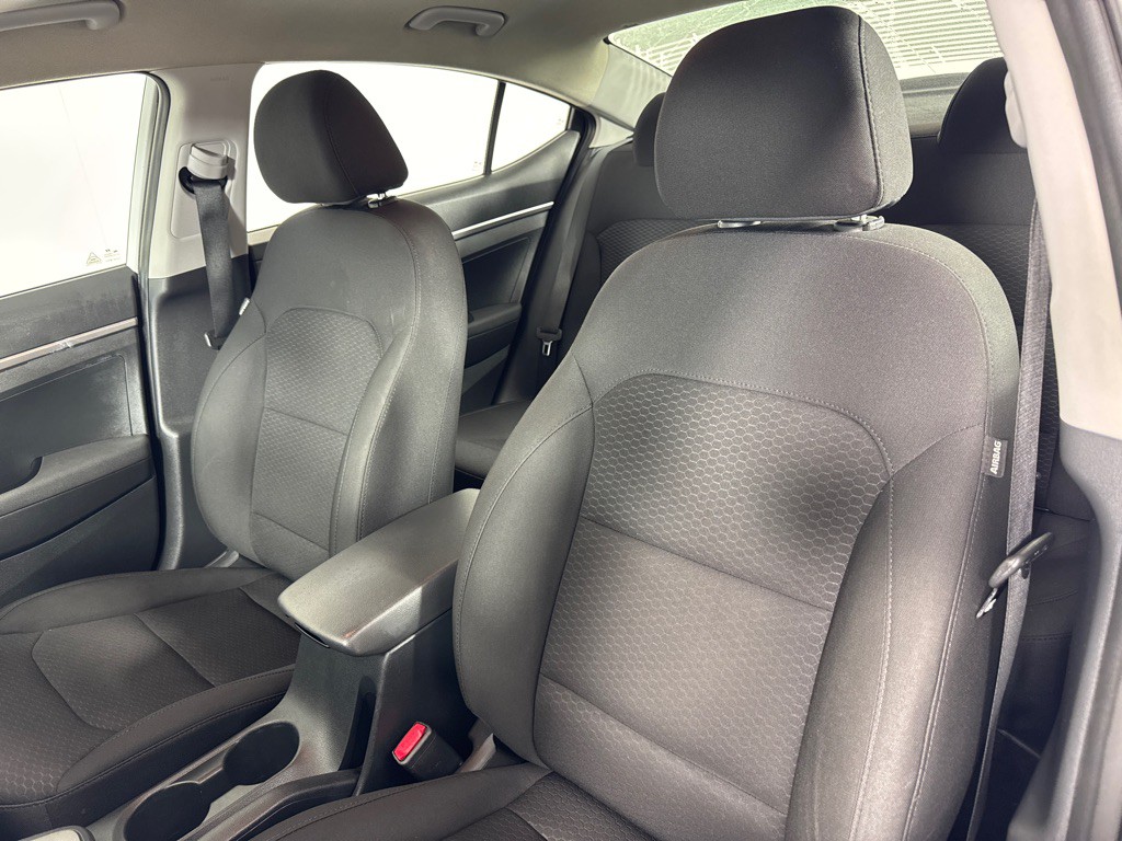 2019 Hyundai Elantra Image 13