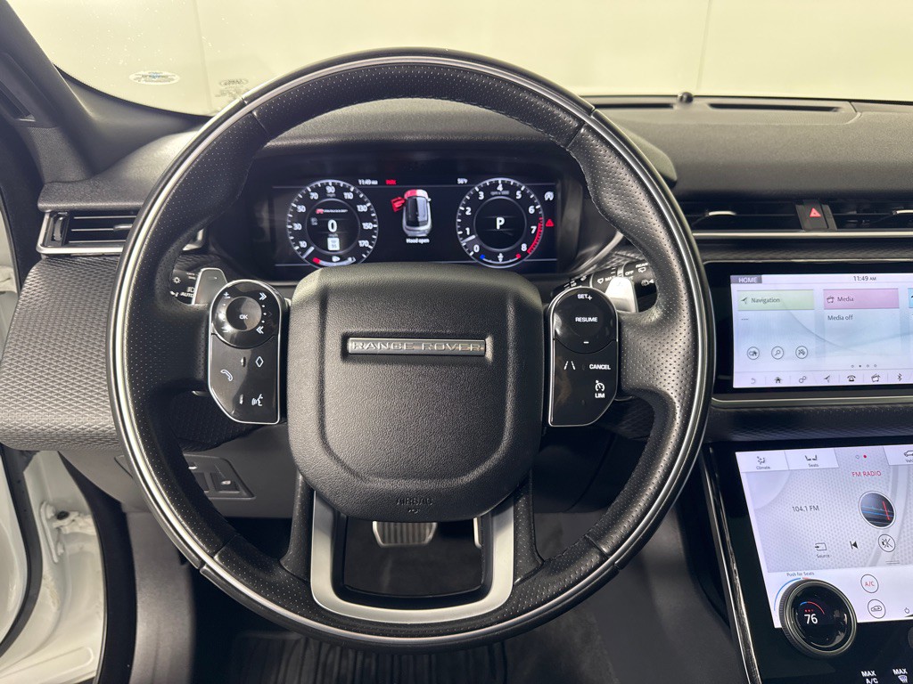 2018 Land Rover Range Rover Image 18