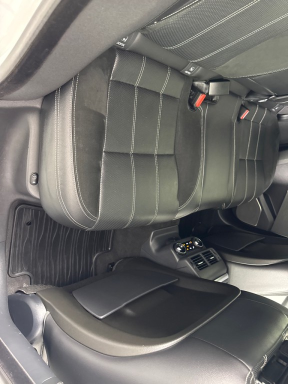 2018 Land Rover Range Rover Image 28