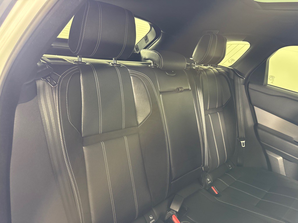 2018 Land Rover Range Rover Image 29