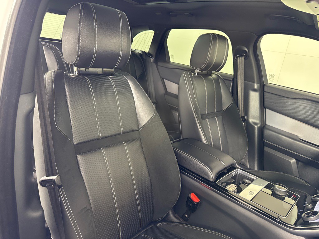 2018 Land Rover Range Rover Image 31