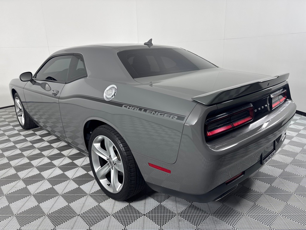 2018 Dodge Challenger Image 8