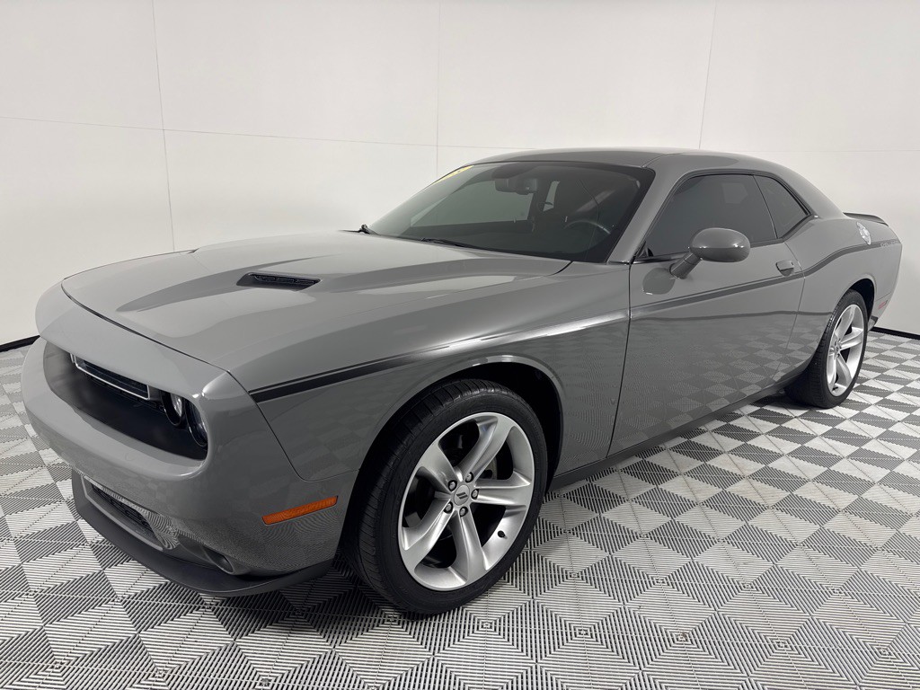 2018 Dodge Challenger Image 10