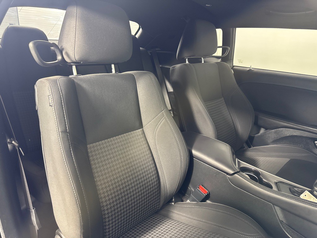 2018 Dodge Challenger Image 25